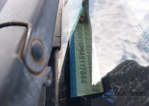 2010 Dodge Ram 1500 St z USA, uszkodzony, nr VIN 1D7RV1GP6AS117644